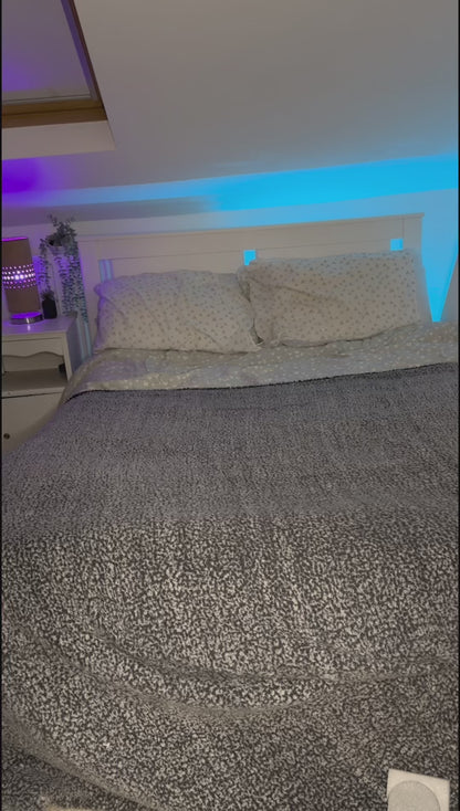 LUGOFLIX Pro 4K Beamer – Draagbare Projector van Bioscoop kwaliteit